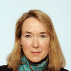 Author Leslie Cockburn
