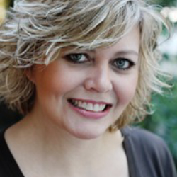 Author Lisa McMann