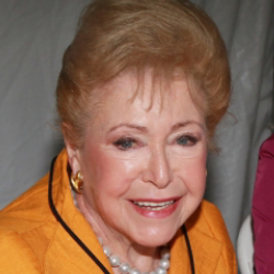 Author Mary Higgins Clark