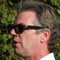 Author Jim Graves