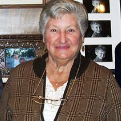 Author Ruth Ann Minner