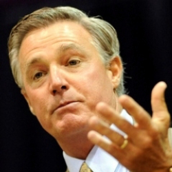 Author Tommy Bowden